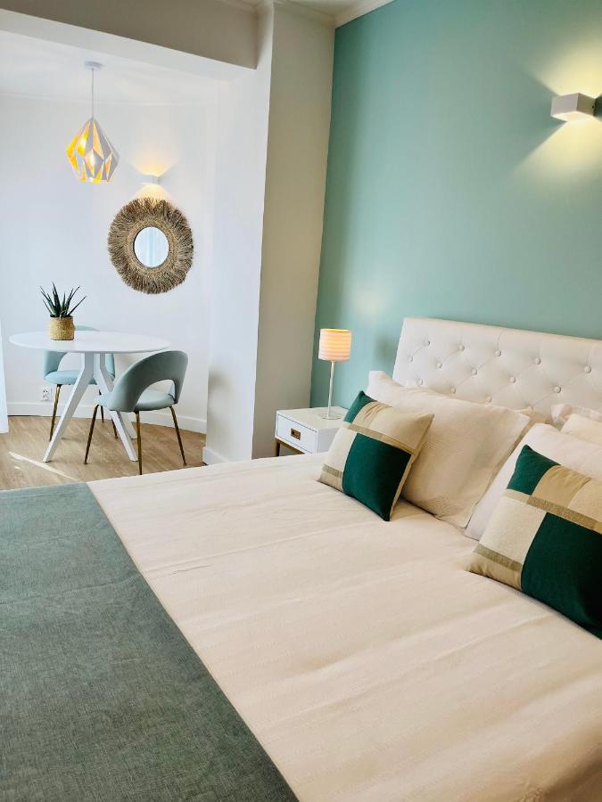 شقة Sunset Retreat 1A Linha De Mar مونت غوردو المظهر الخارجي الصورة